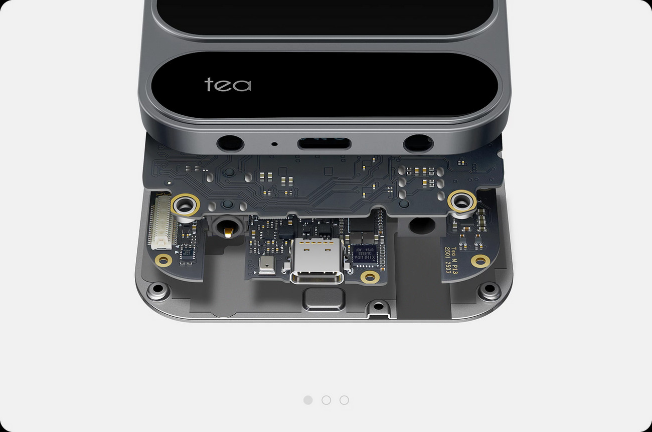 Tea Pro opened, showing the engineering inside