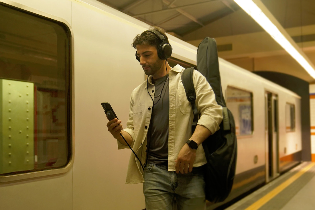 Listening on the platform