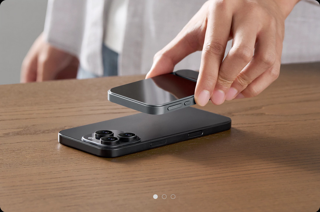 Tea Pro snapping onto the back of a phone